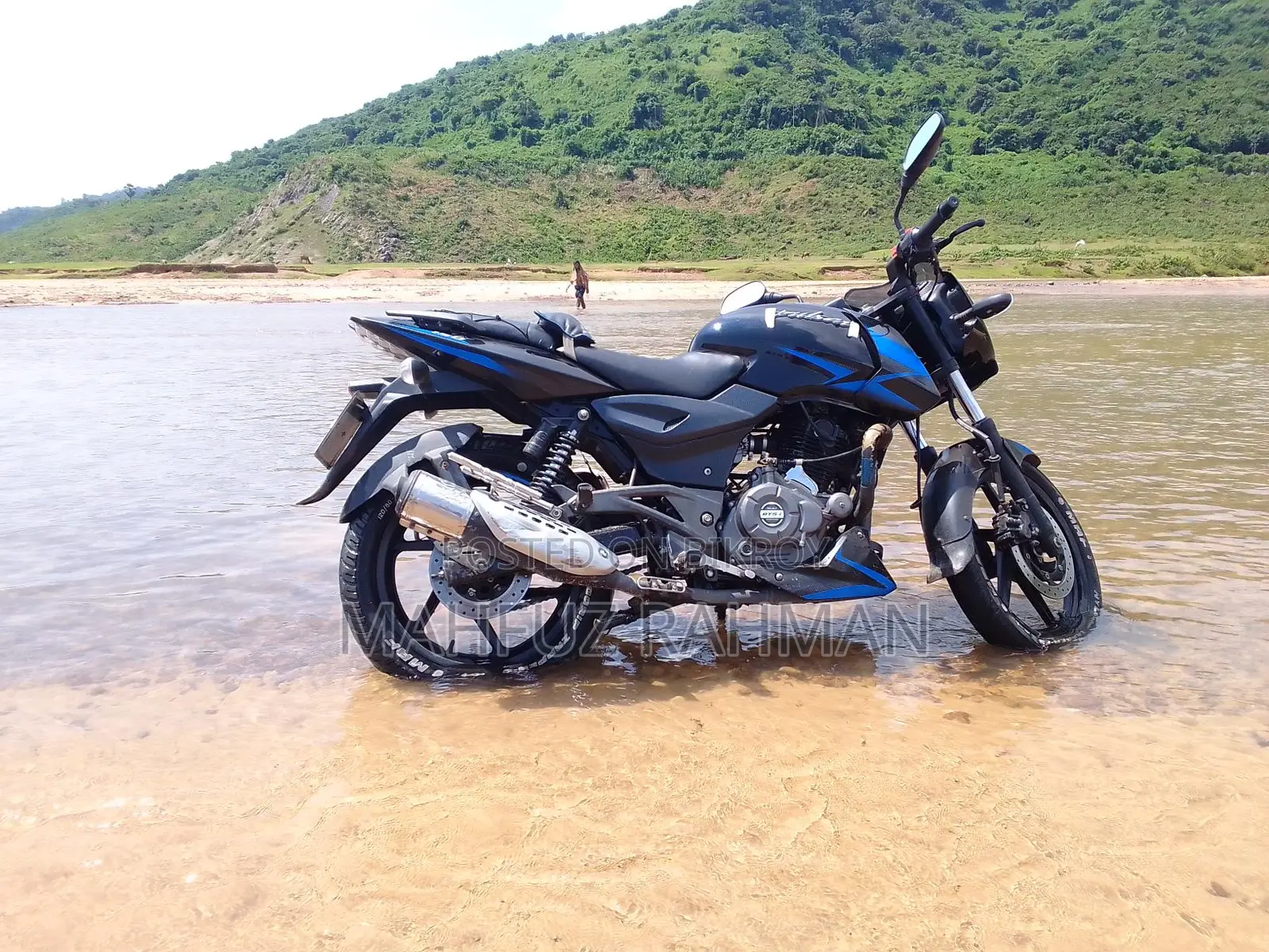 Bajaj Pulsar 150 . 2018