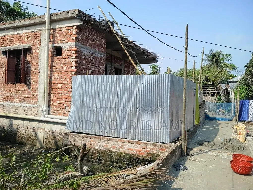 02 Decimal Land with 3-Story Foundation House for Sale.