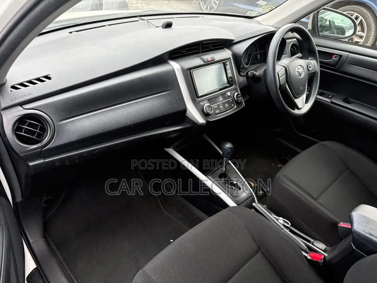 Toyota Fielder 2021