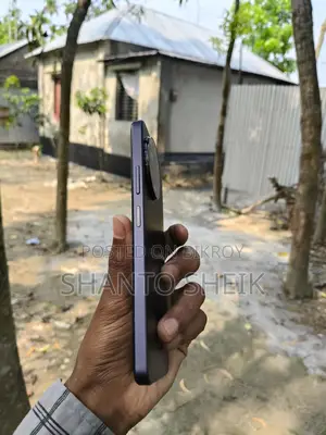 Realme 11 5G 256GB (Used)