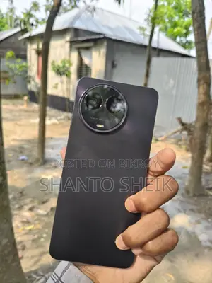 Realme 11 5G 256GB (Used)