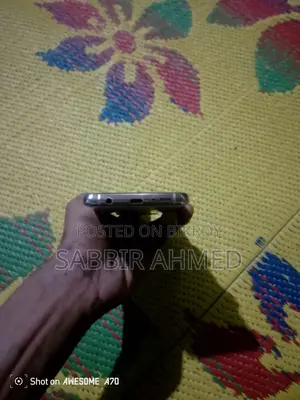 Samsung Galaxy S10 Plus . (Used)