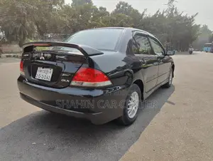 Mitsubishi Lancer Ex 2011