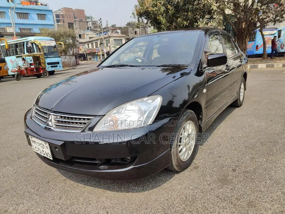 Mitsubishi Lancer Ex 2011