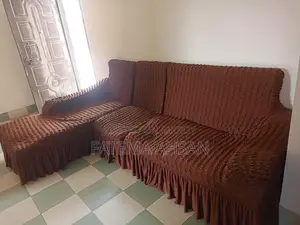 Divan Sofa Set