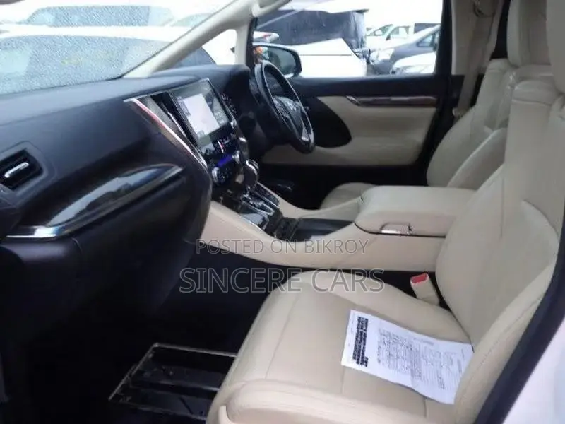 Toyota Alphard EXECUTIVE LOUNGE HYB 2021