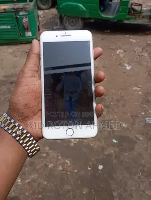 Apple iPhone 7 Plus . (Used)