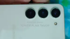 Samsung Galaxy S23 8/256 (Used)