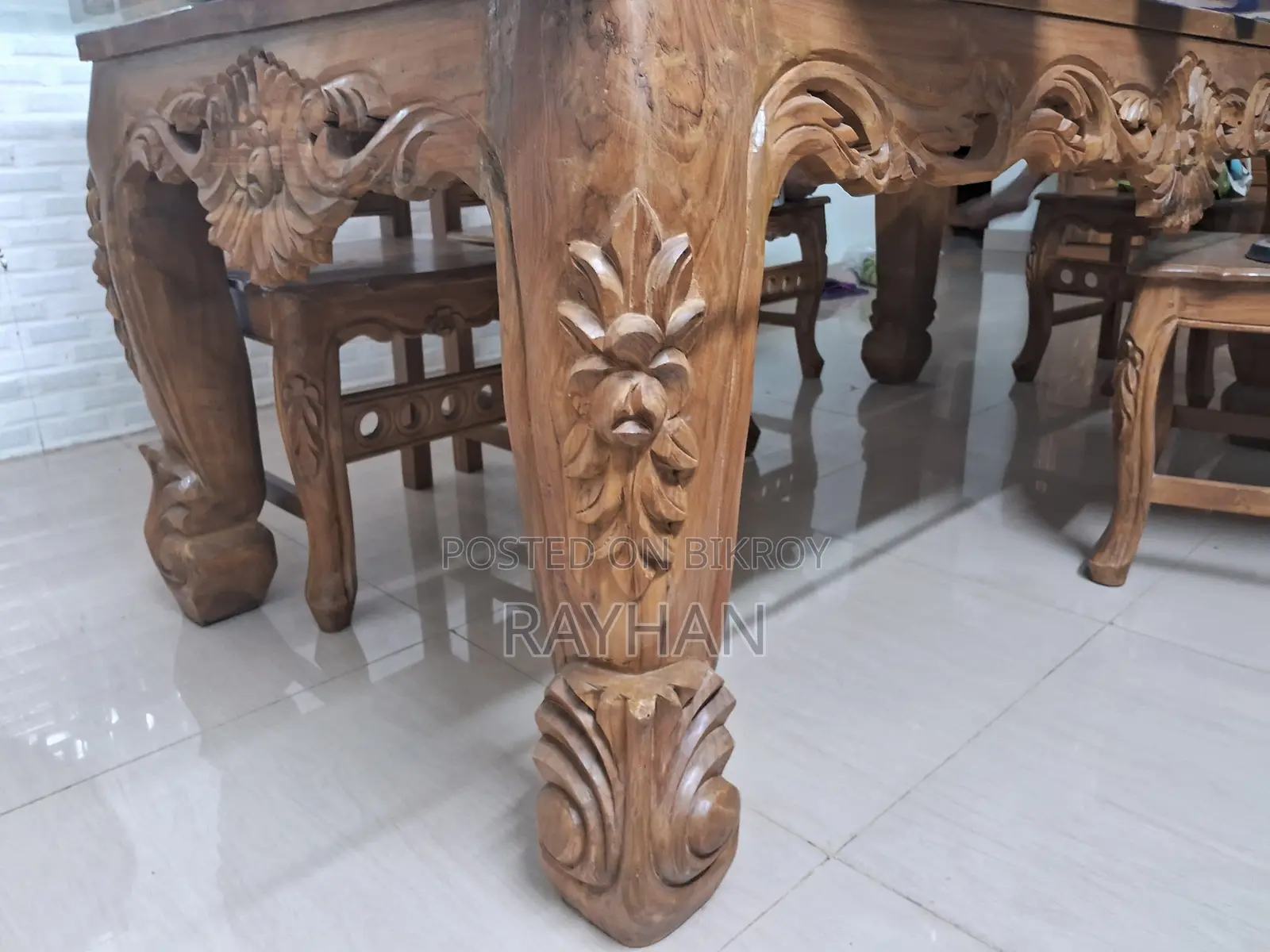 Victorian Dining Table With 8 Chairs