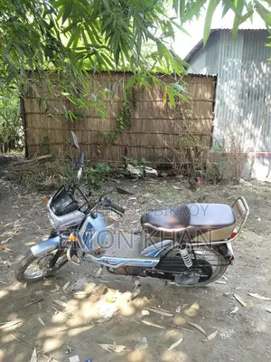 TVS XL 100 2022