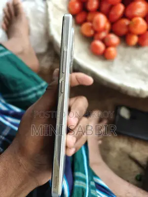 iQOO NEO 10r (Used)