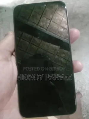 Apple iPhone XS (Used)