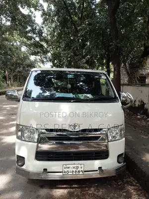 Hiace Rent