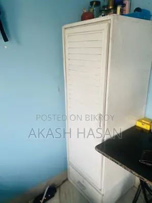 সিঙ্গেল ওয়ারড্রোব