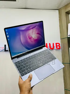 HUAWEI MATEBOOK X PRO|Core i7-10 Gen|512 NMVE SSD|13.3“ 2K