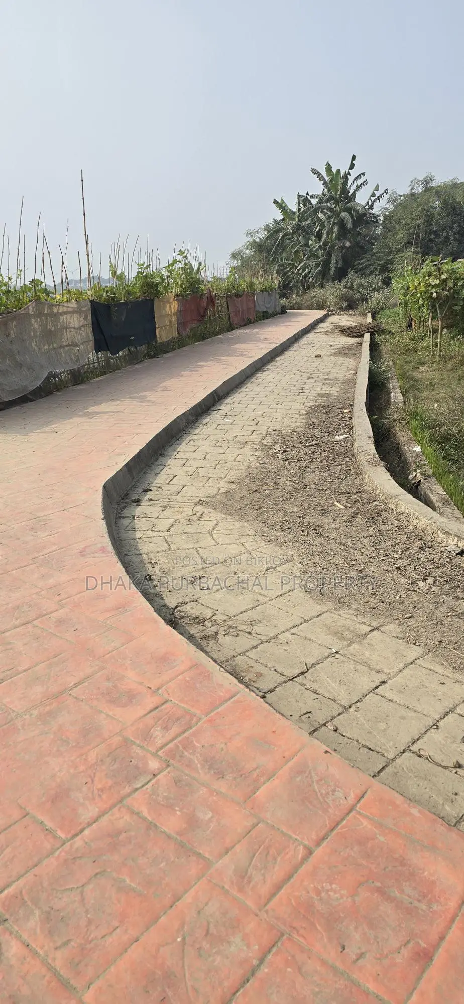 রাজউক উত্তরা সেক্টর -১৭/ডি, ৬০'চওড়া রাস্তায় প্লট বিক্রি হবে