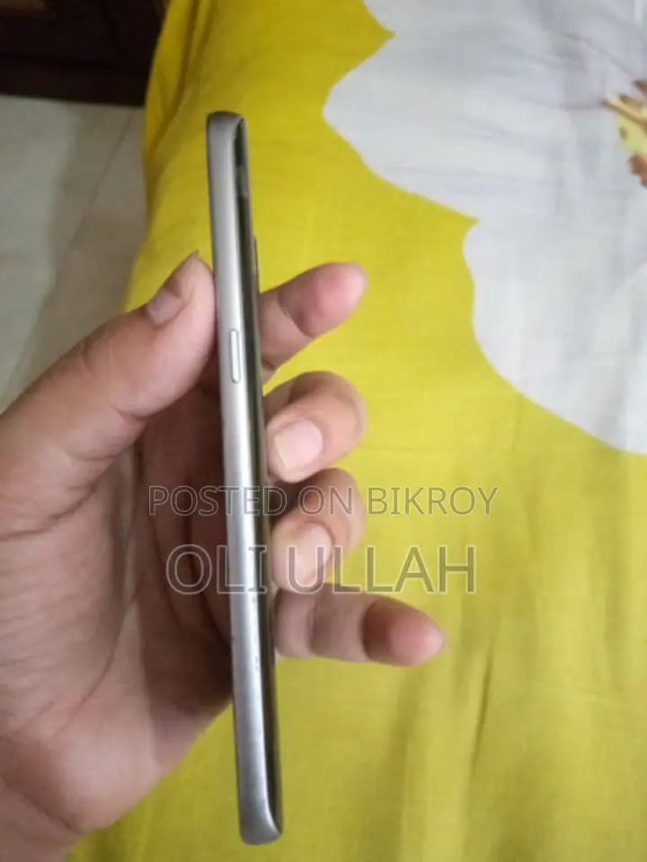 স্যামসাং গ্যালাক্সি এস৭ অ্যাক্টিভ (ব্যবহৃত)