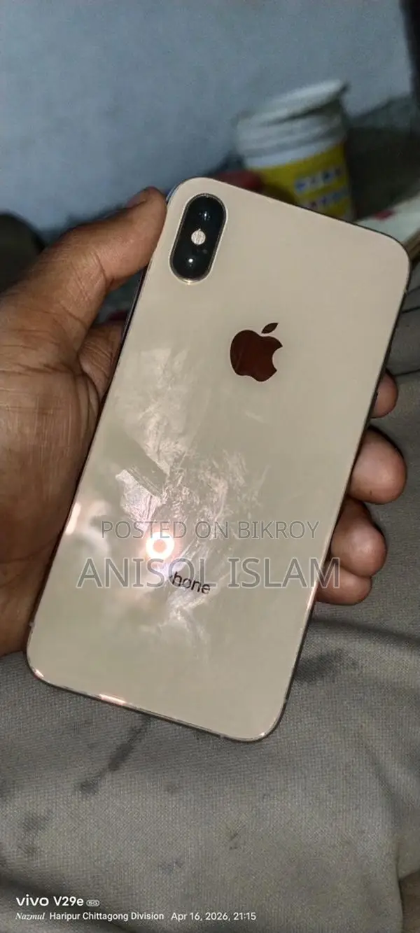 Apple iPhone XS (Used)