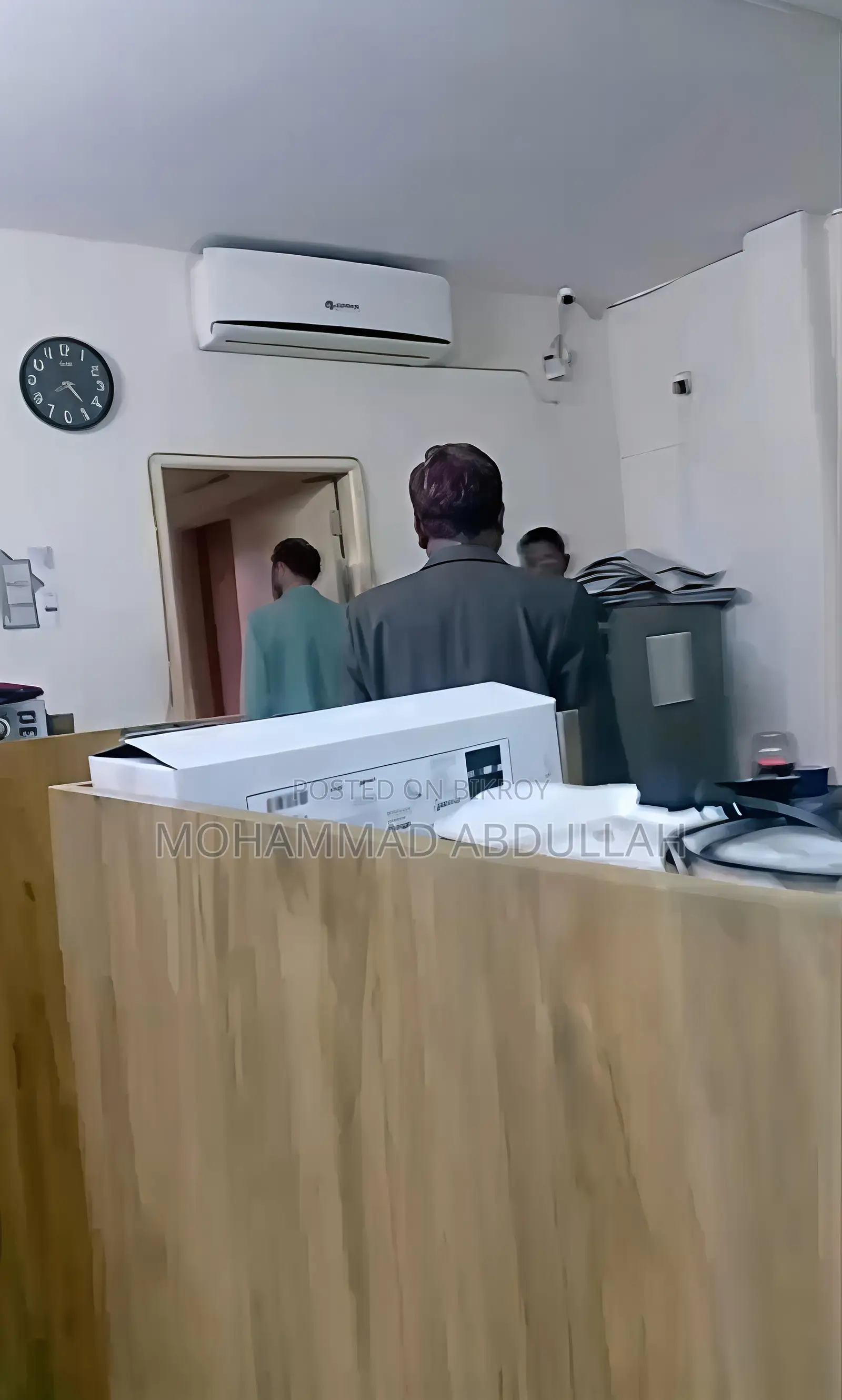 ১৫৫০ স্কয়ার ফিট রেসিডেনসিয়াল কাম কমার্শিয়াল একটি ফ্ল্যাট বন্ধক প্রদান