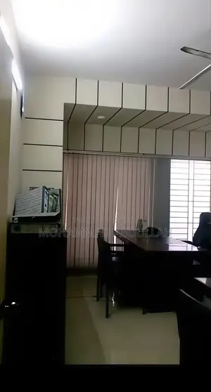 ১৫৫০ স্কয়ার ফিট রেসিডেনসিয়াল কাম কমার্শিয়াল একটি ফ্ল্যাট বন্ধক প্রদান