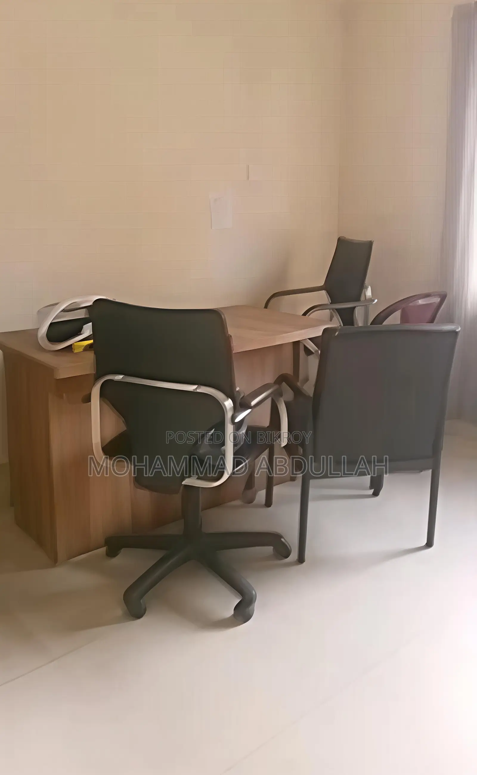 ১৫৫০ স্কয়ার ফিট রেসিডেনসিয়াল কাম কমার্শিয়াল একটি ফ্ল্যাট বন্ধক প্রদান