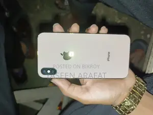 Apple iPhone XS (Used)