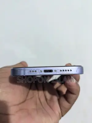 Apple iPhone 12 (Used)