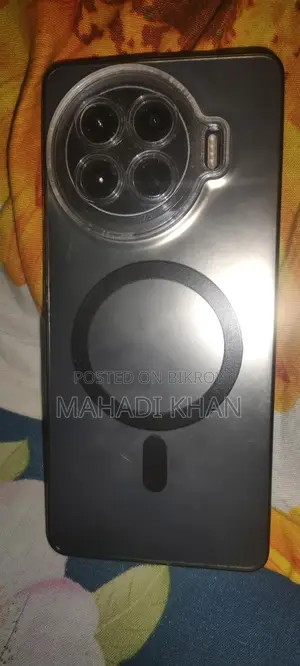 Tecno Spark 20 Pro+ . (Used)