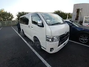 Toyota Hiace Super GL 2020