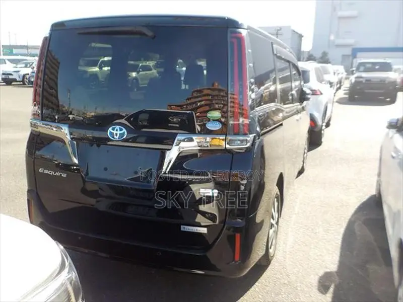 Toyota Esquire GIP Pack. 2020