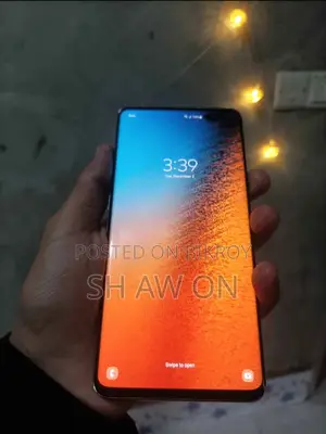 Samsung Galaxy S10 (Used)