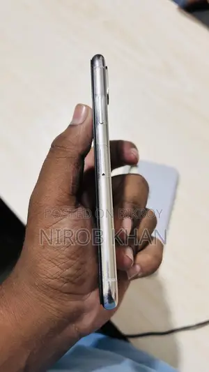 Apple iPhone XS 64 (Used)