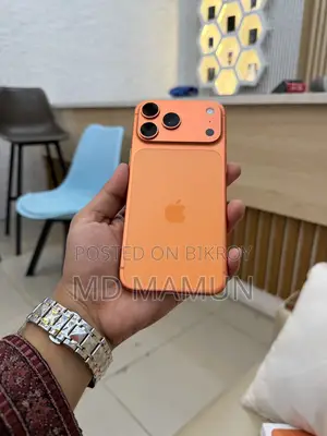 Apple iPhone 17 Pro Max Australian, 40 cycle (Used)