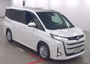 Toyota Noah Hybrid G 2 Door PW 2022