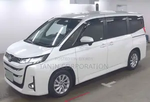 Toyota Noah Hybrid G 2 Door PW 2022
