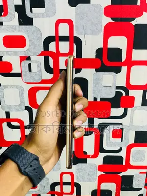 Realme 11pro 8/256 (Used)