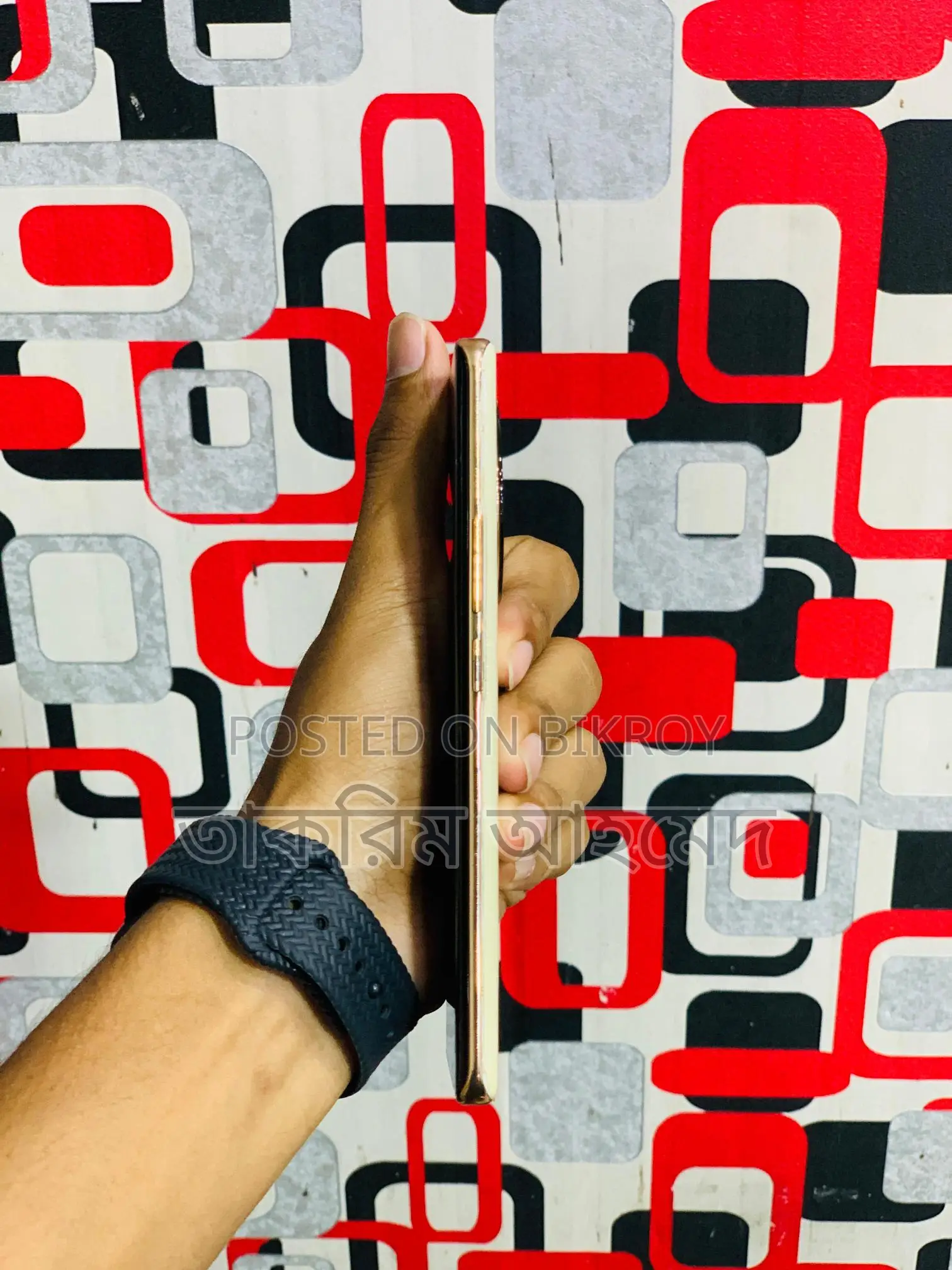Realme 11pro 8/256 (Used)