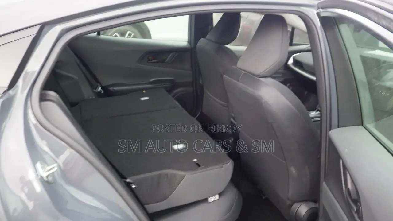 Toyota Prius New U Masive Grey 2023