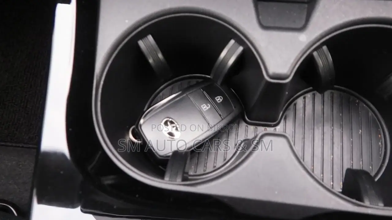 Toyota Prius New U Masive Grey 2023