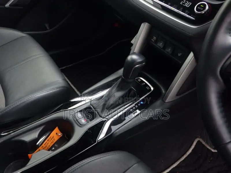 Toyota Corolla Cross Z LEATHER ,BODYKIT 2023