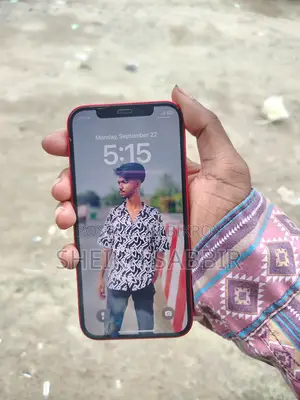 Apple iPhone 12 128 (Used)