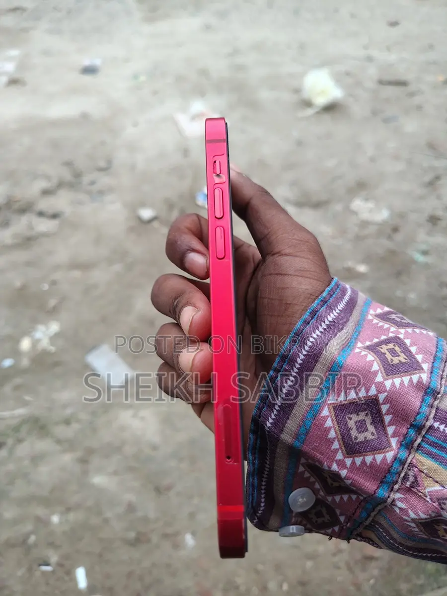 Apple iPhone 12 128 (Used)