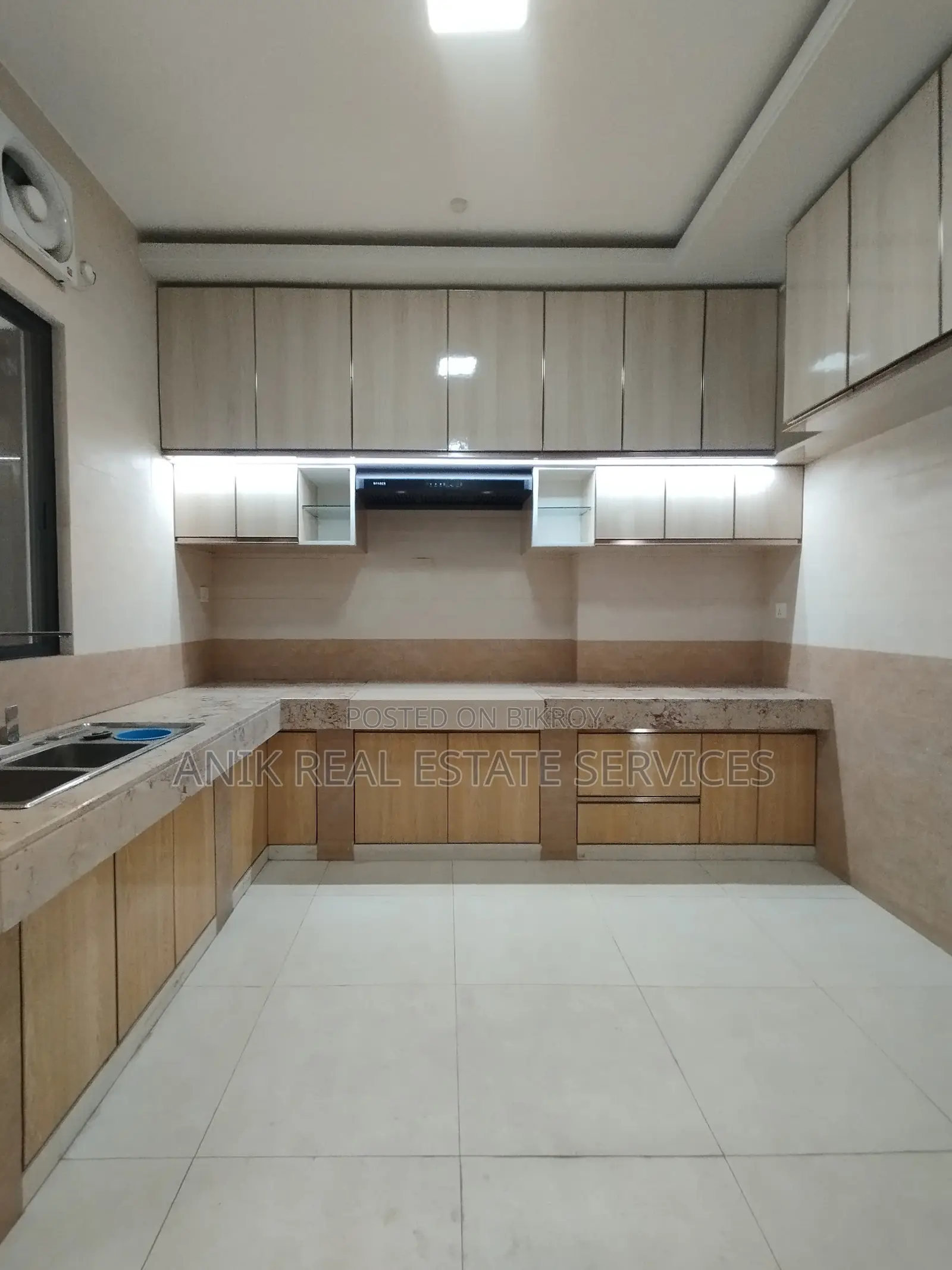 New Modern 4900 Sft Un Farnised Flat Rent At Gulshan 2