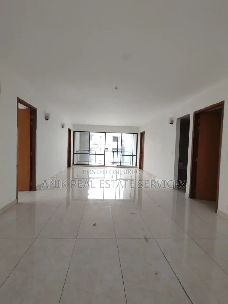 New Modern 4900 Sft Un Farnised Flat Rent At Gulshan 2