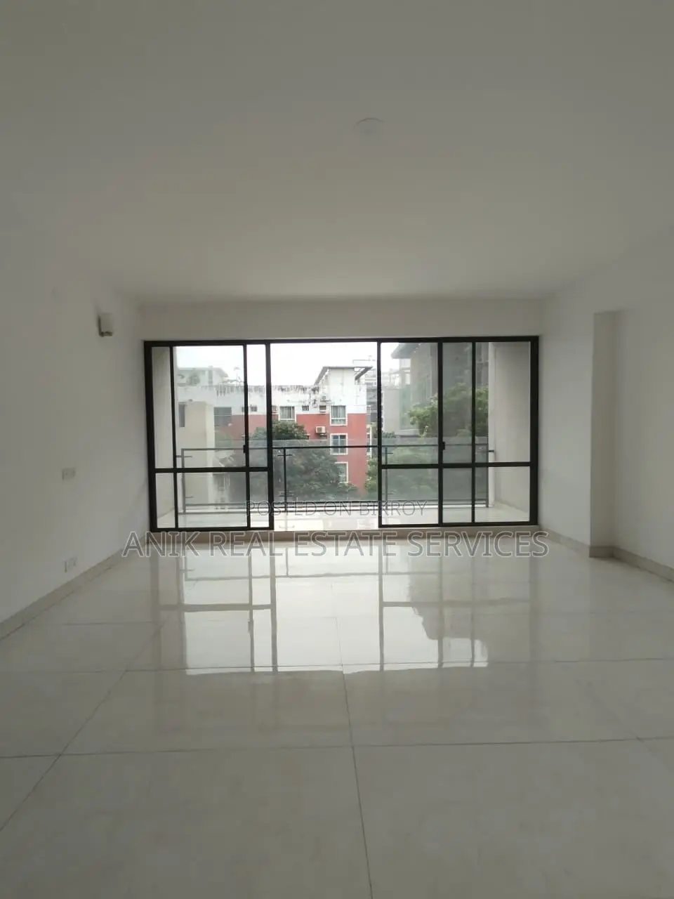 New Modern 4900 Sft Un Farnised Flat Rent At Gulshan 2