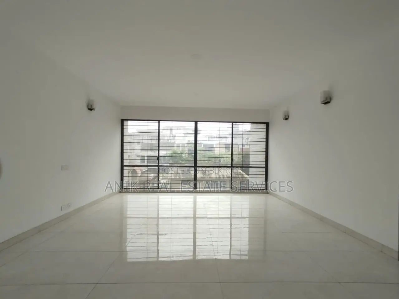 New Modern 4900 Sft Un Farnised Flat Rent At Gulshan 2