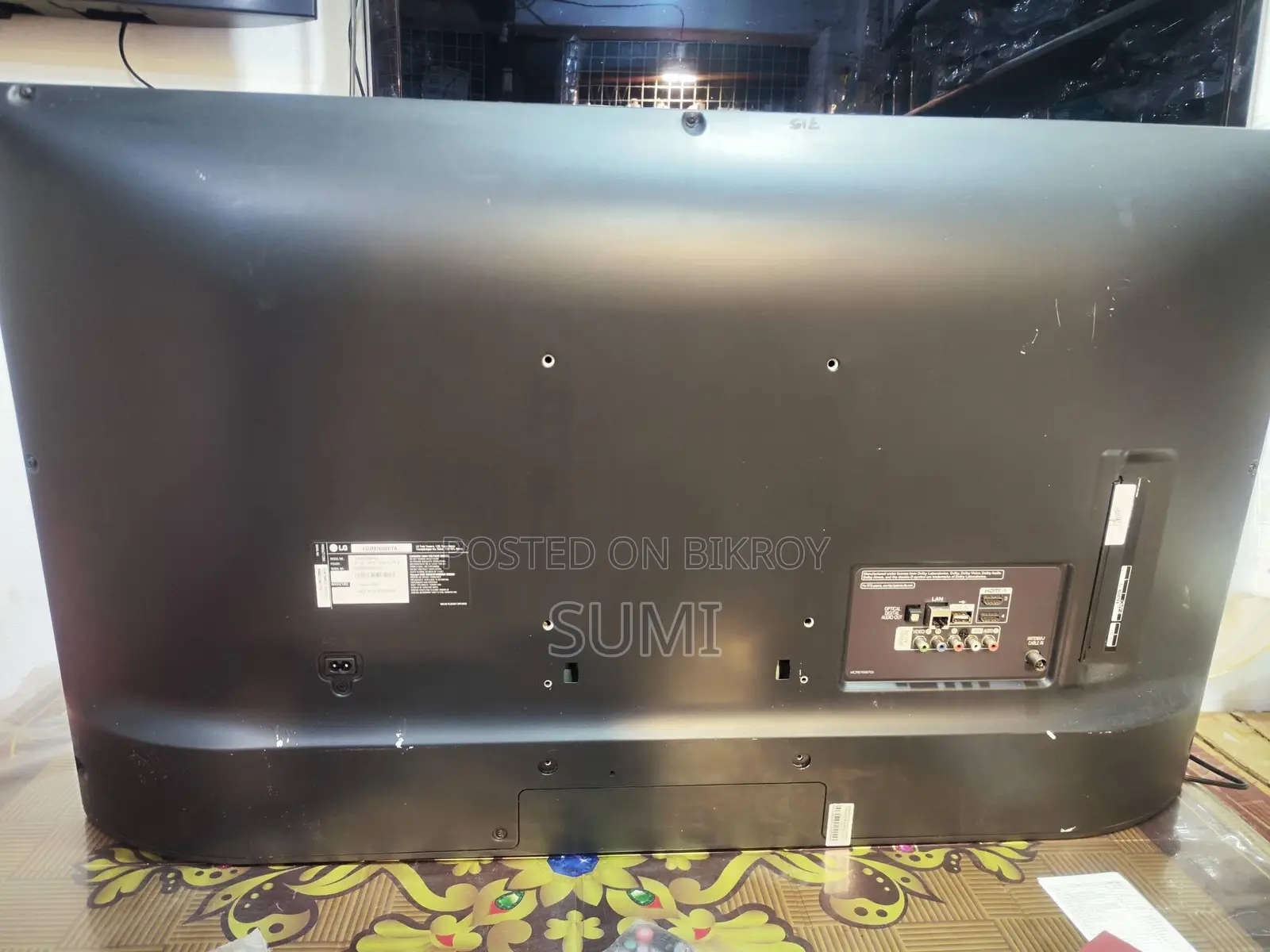 LG 43" Smart 4K Voice Control TV with Replacement Guarantee (Magic Remote)