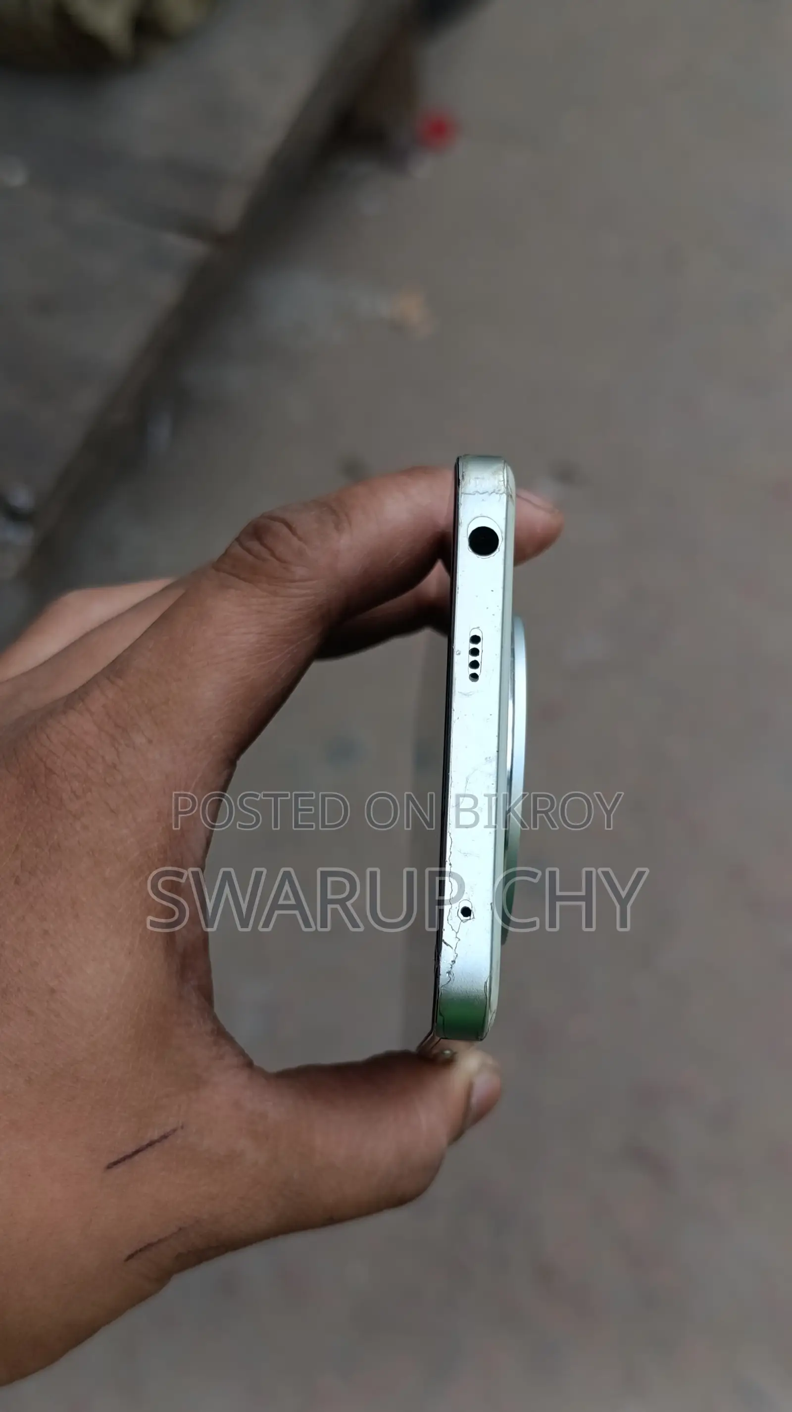 Realme (Used)
