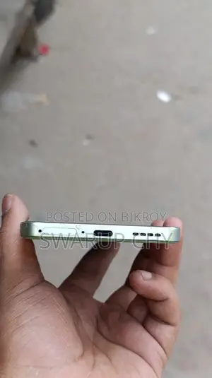 Realme (Used)