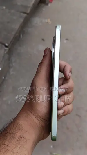Realme (Used)